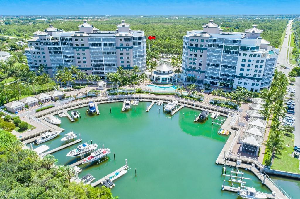 13675 VANDERBILT DR #1105, NAPLES, FL, 34110