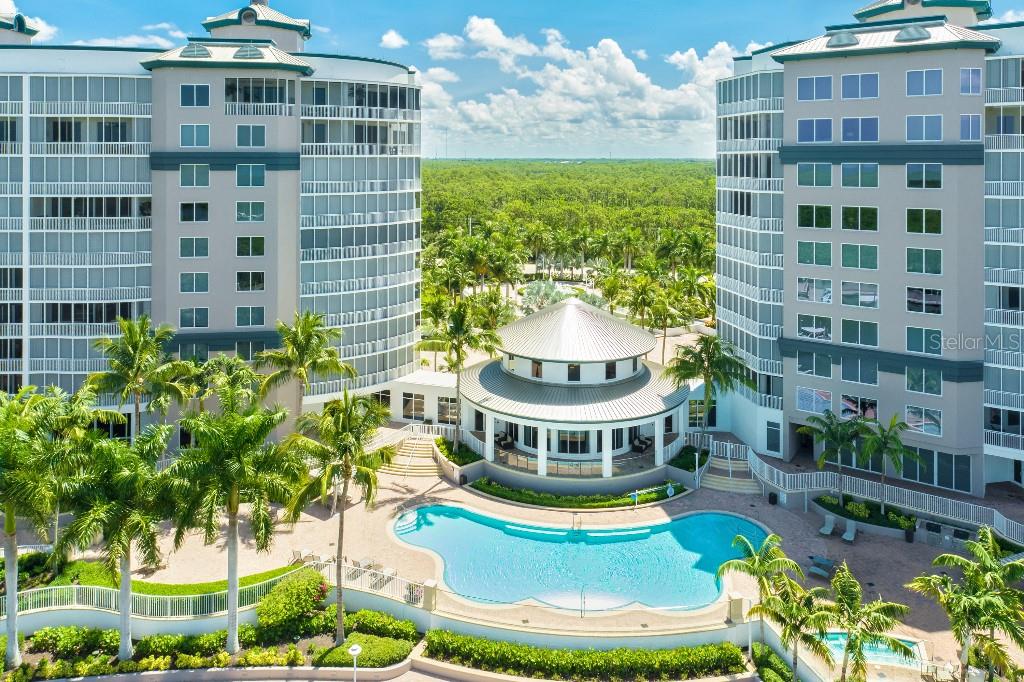 13675 VANDERBILT DR #1105, NAPLES, FL, 34110