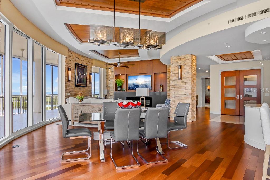 13675 VANDERBILT DR #1105, NAPLES, FL, 34110