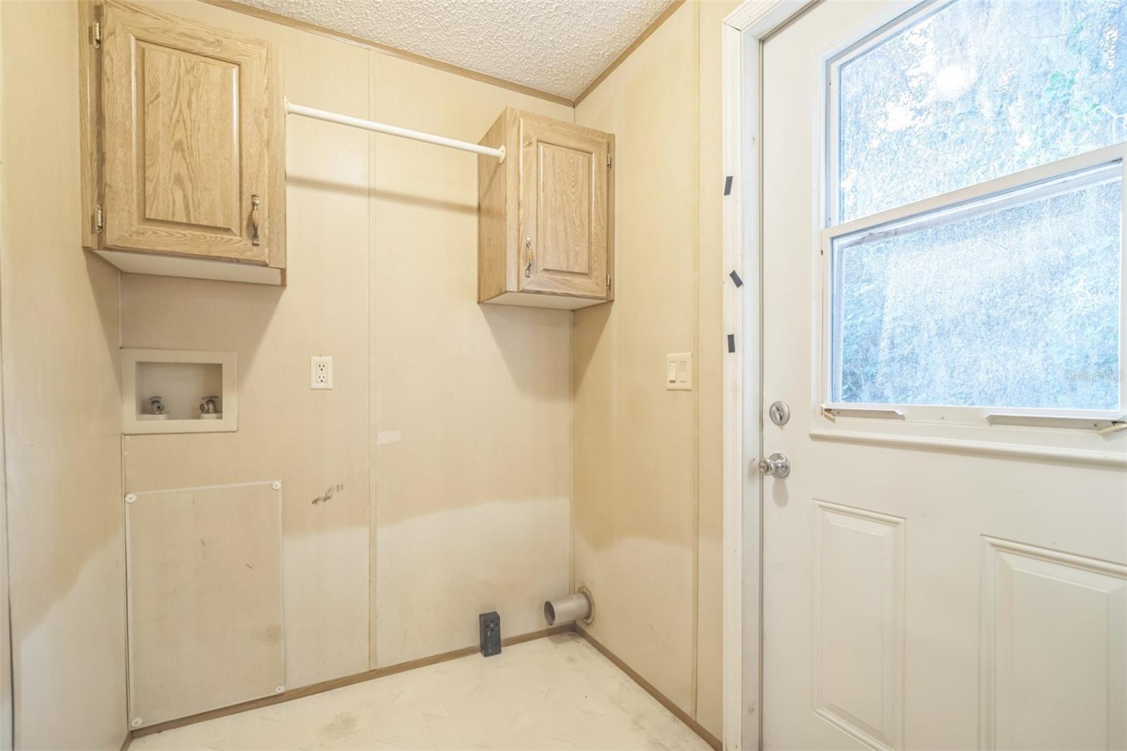 504 NE 4TH AVE, TRENTON, FL, 32693