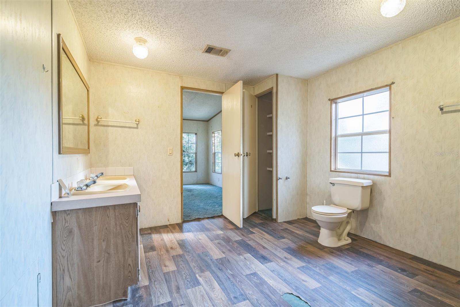 504 NE 4TH AVE, TRENTON, FL, 32693