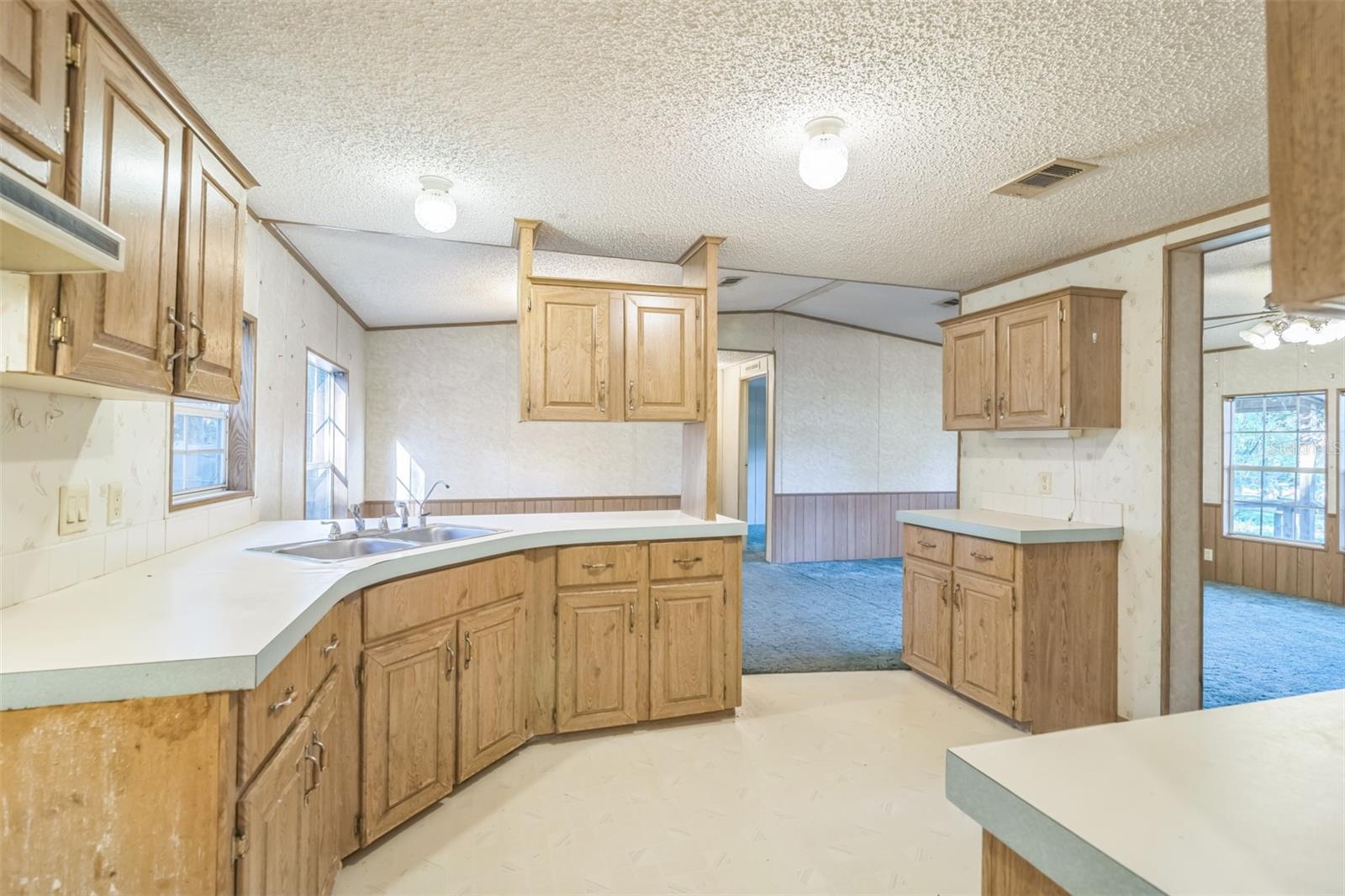 504 NE 4TH AVE, TRENTON, FL, 32693