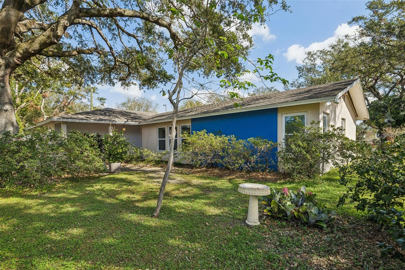 222 RIVIERE RD, PALM HARBOR, FL, 34683