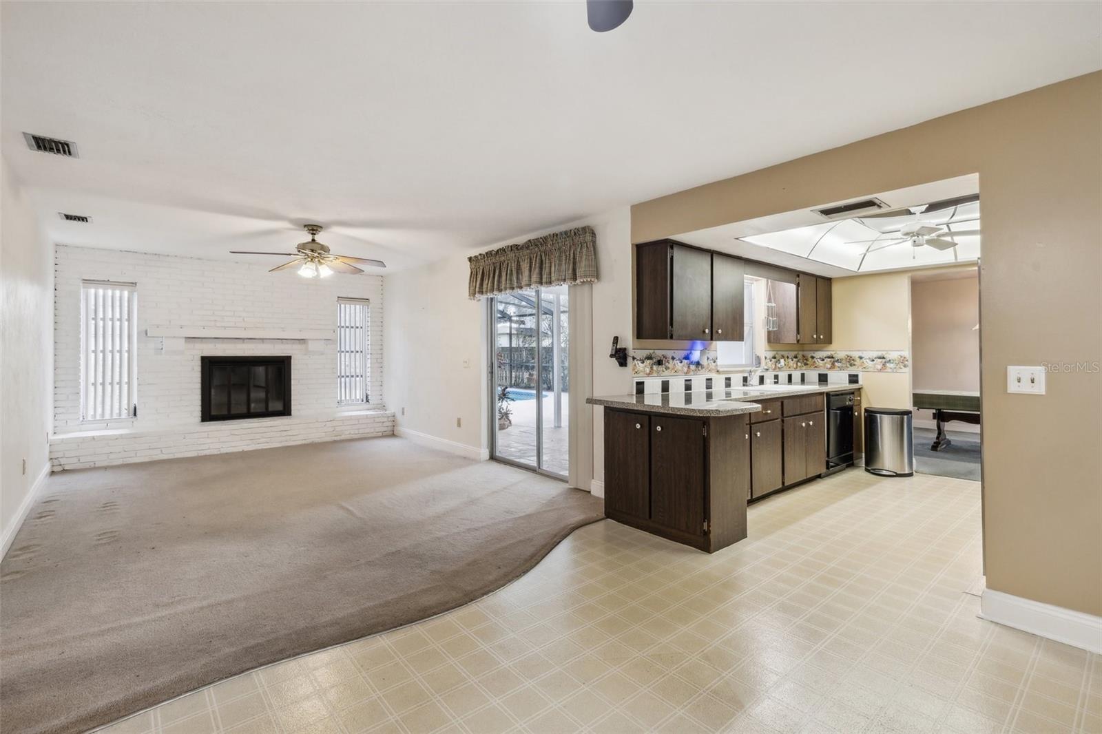 222 RIVIERE RD, PALM HARBOR, FL, 34683