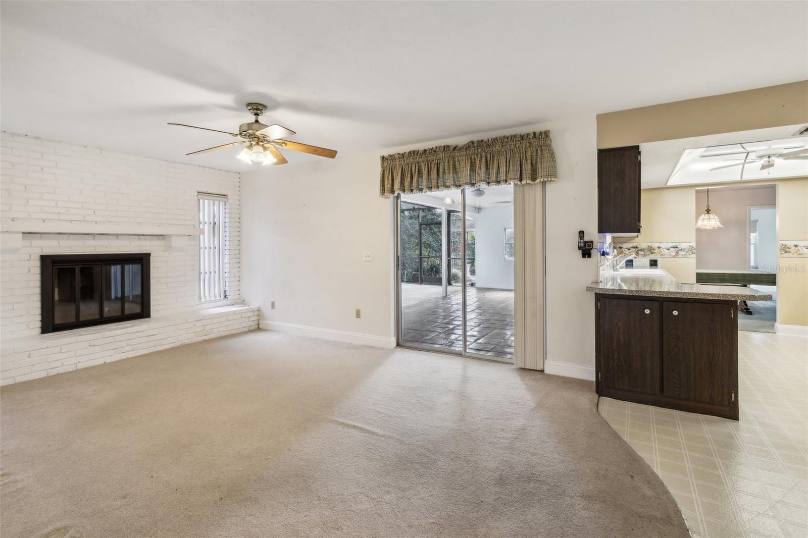 222 RIVIERE RD, PALM HARBOR, FL, 34683