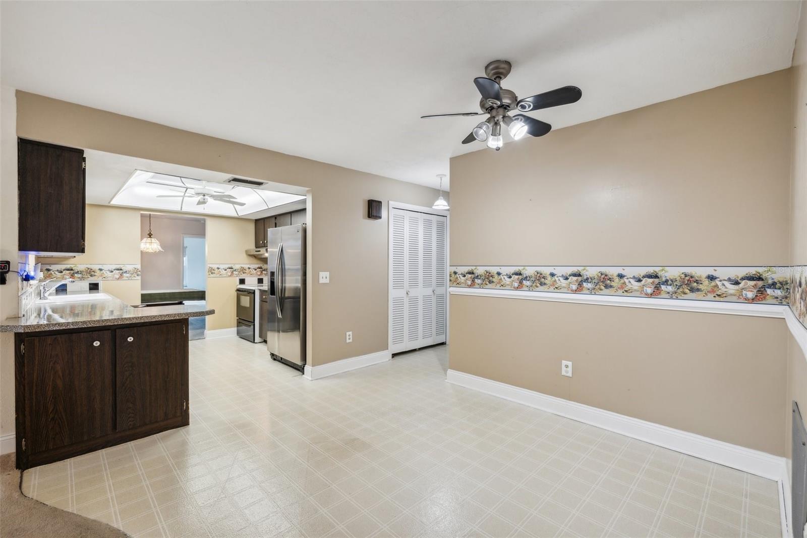 222 RIVIERE RD, PALM HARBOR, FL, 34683