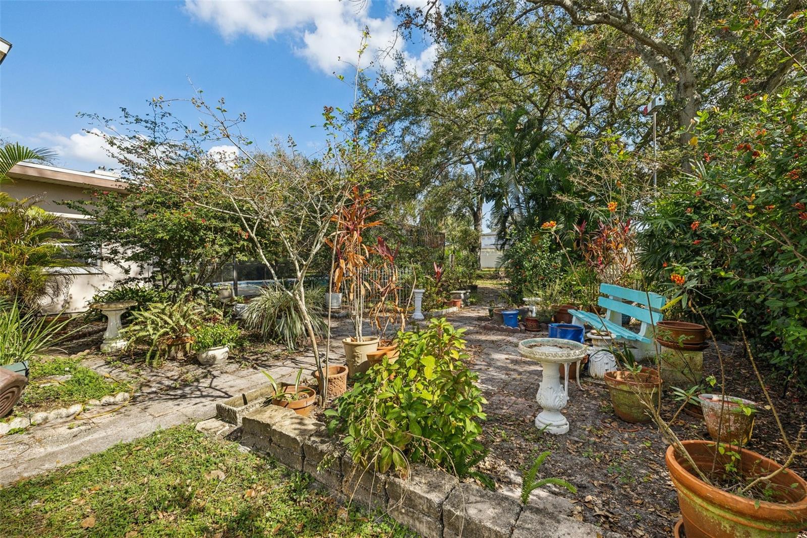 222 RIVIERE RD, PALM HARBOR, FL, 34683