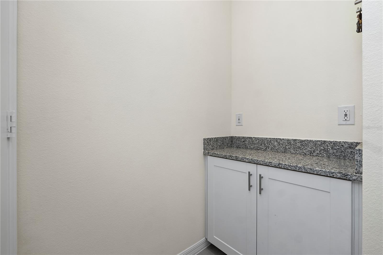 4534 SMALL CREEK RD, KISSIMMEE, FL, 34744