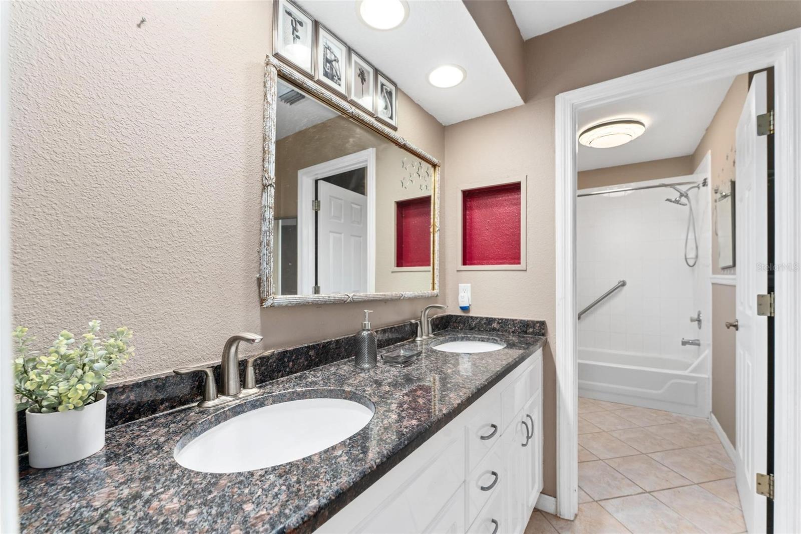2502 LOCH NESS CT, LEESBURG, FL, 34788