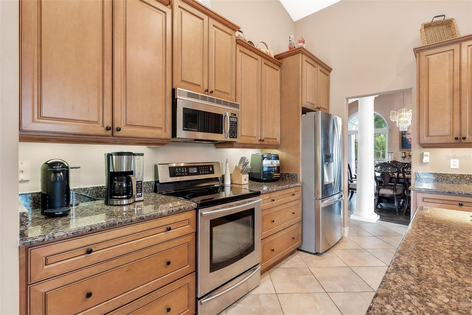 39509 HARBOR HILLS BLVD, LADY LAKE, FL, 32159