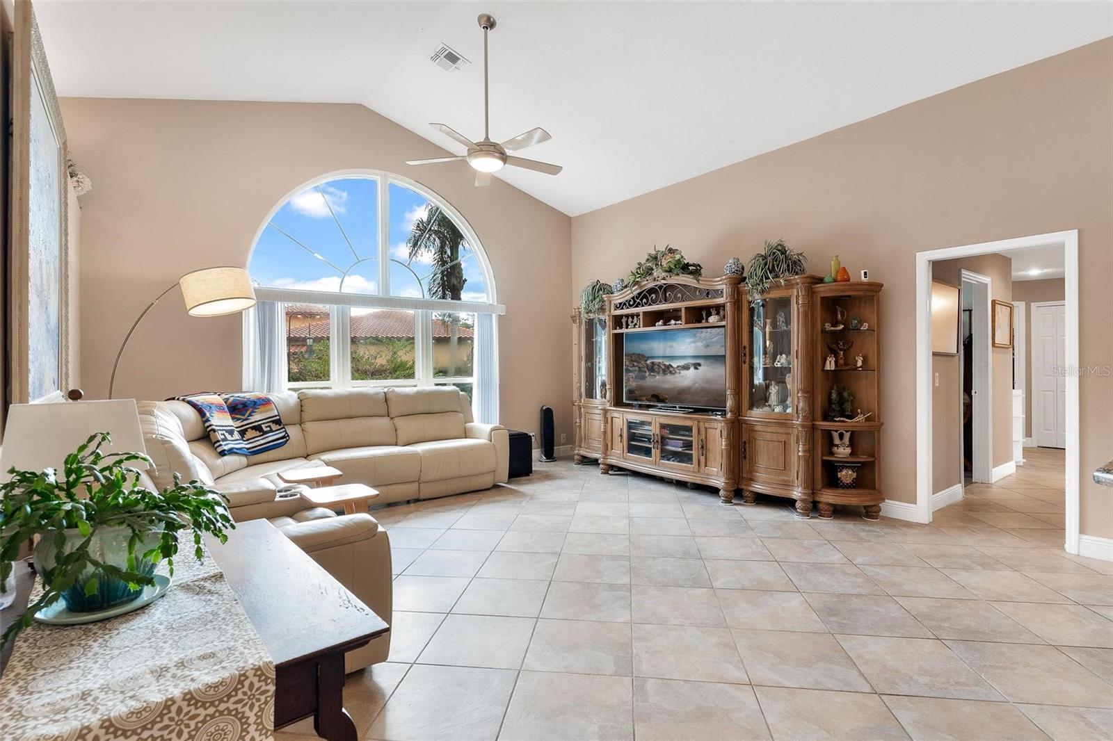 39509 HARBOR HILLS BLVD, LADY LAKE, FL, 32159
