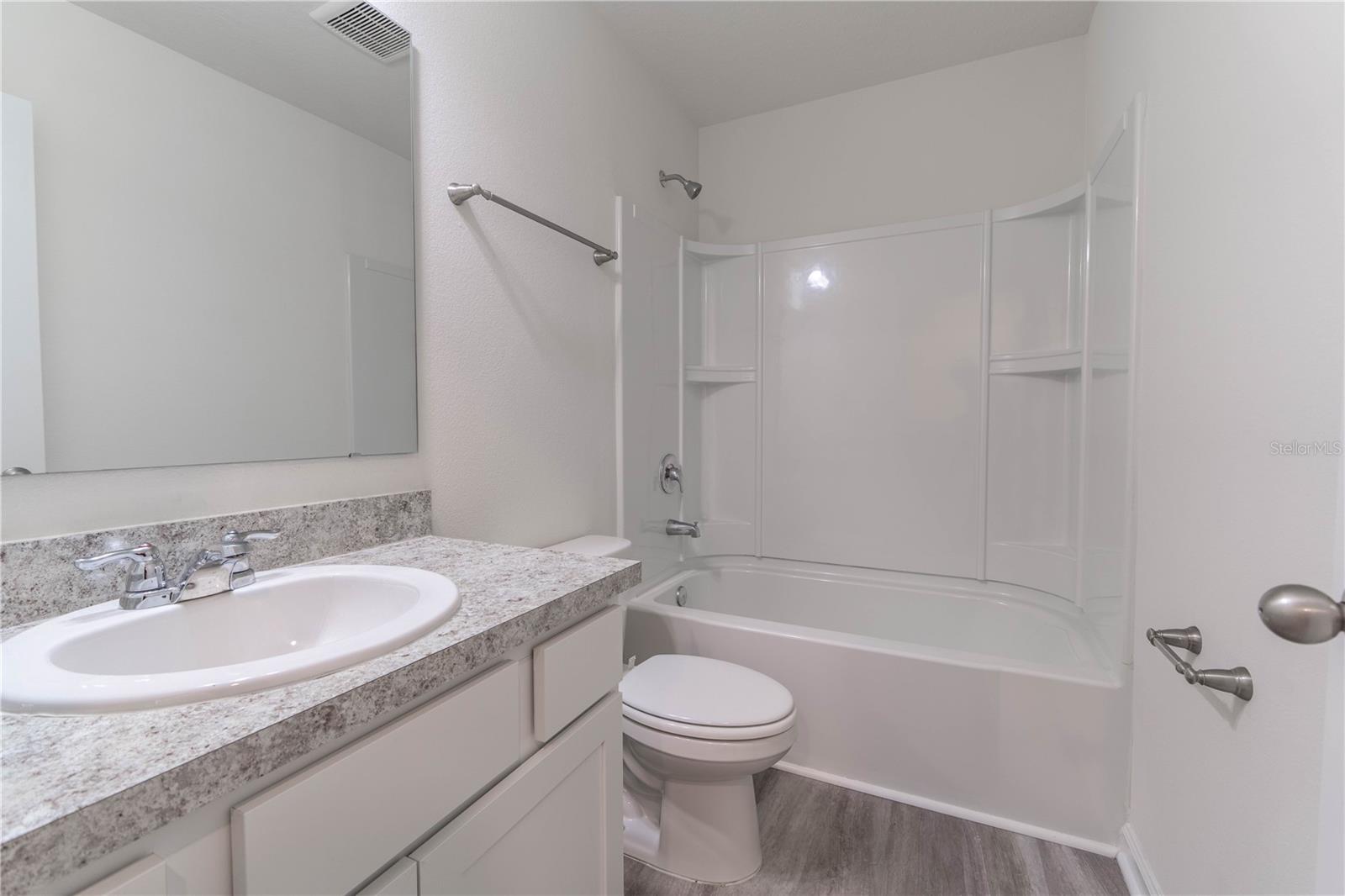 2076 CADES COVE WAY, DELAND, FL, 32720