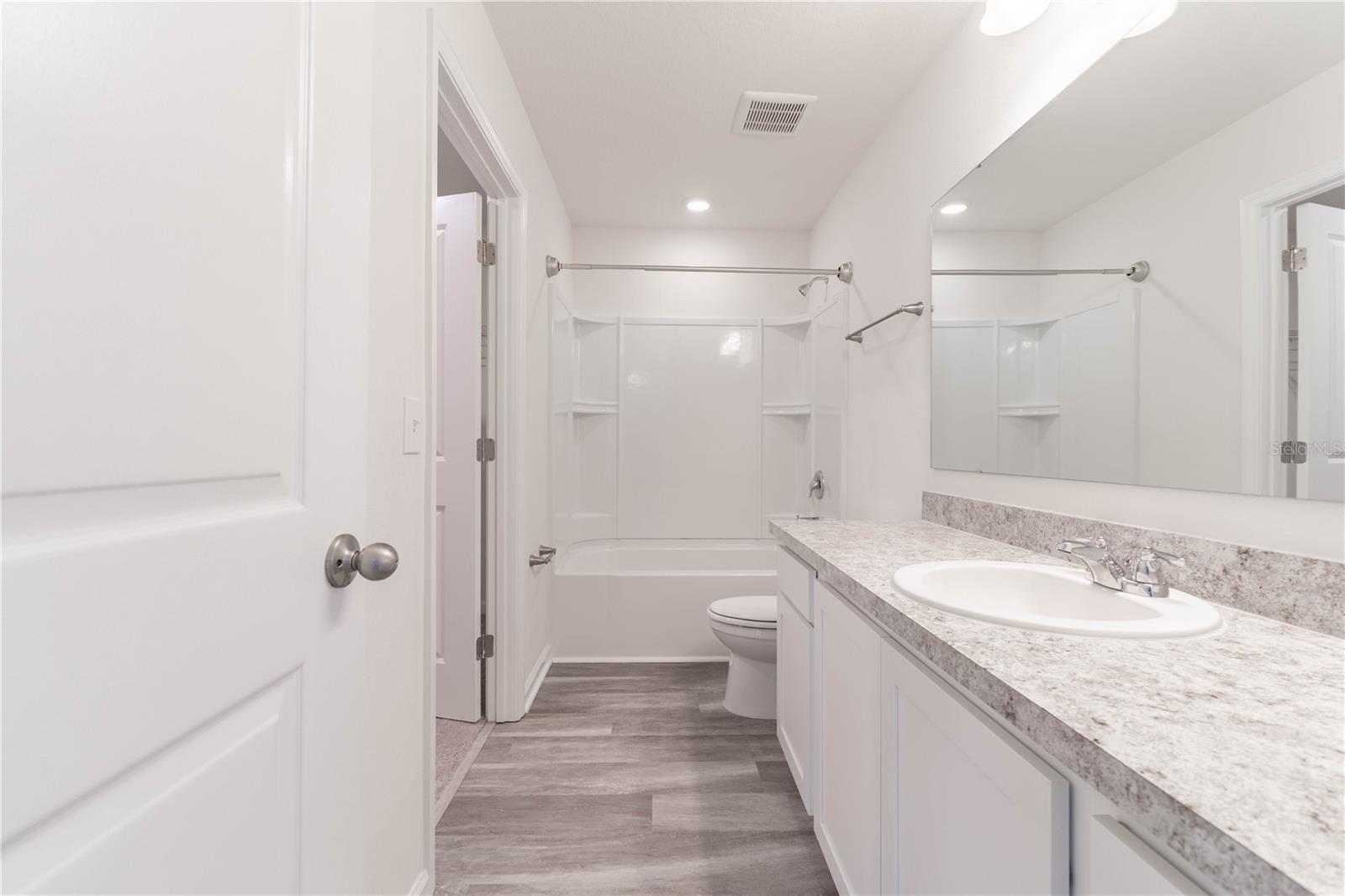 2076 CADES COVE WAY, DELAND, FL, 32720