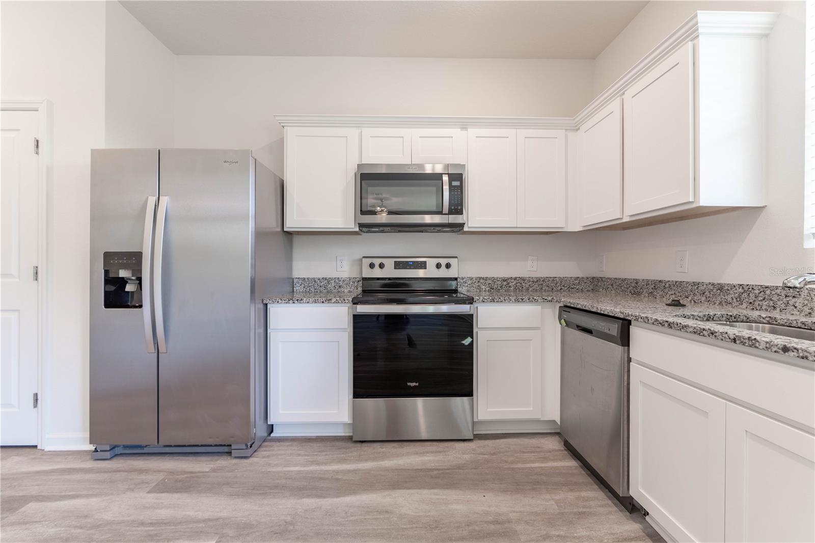 2076 CADES COVE WAY, DELAND, FL, 32720