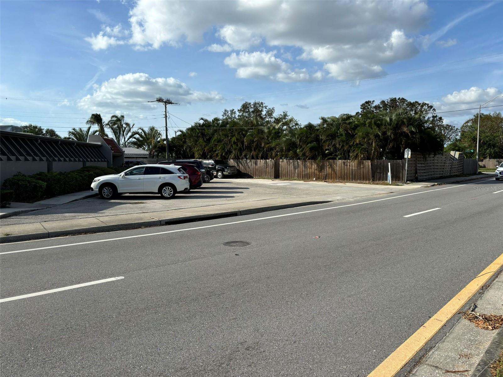 3112 SOUTHGATE CIR, SARASOTA, FL, 34239