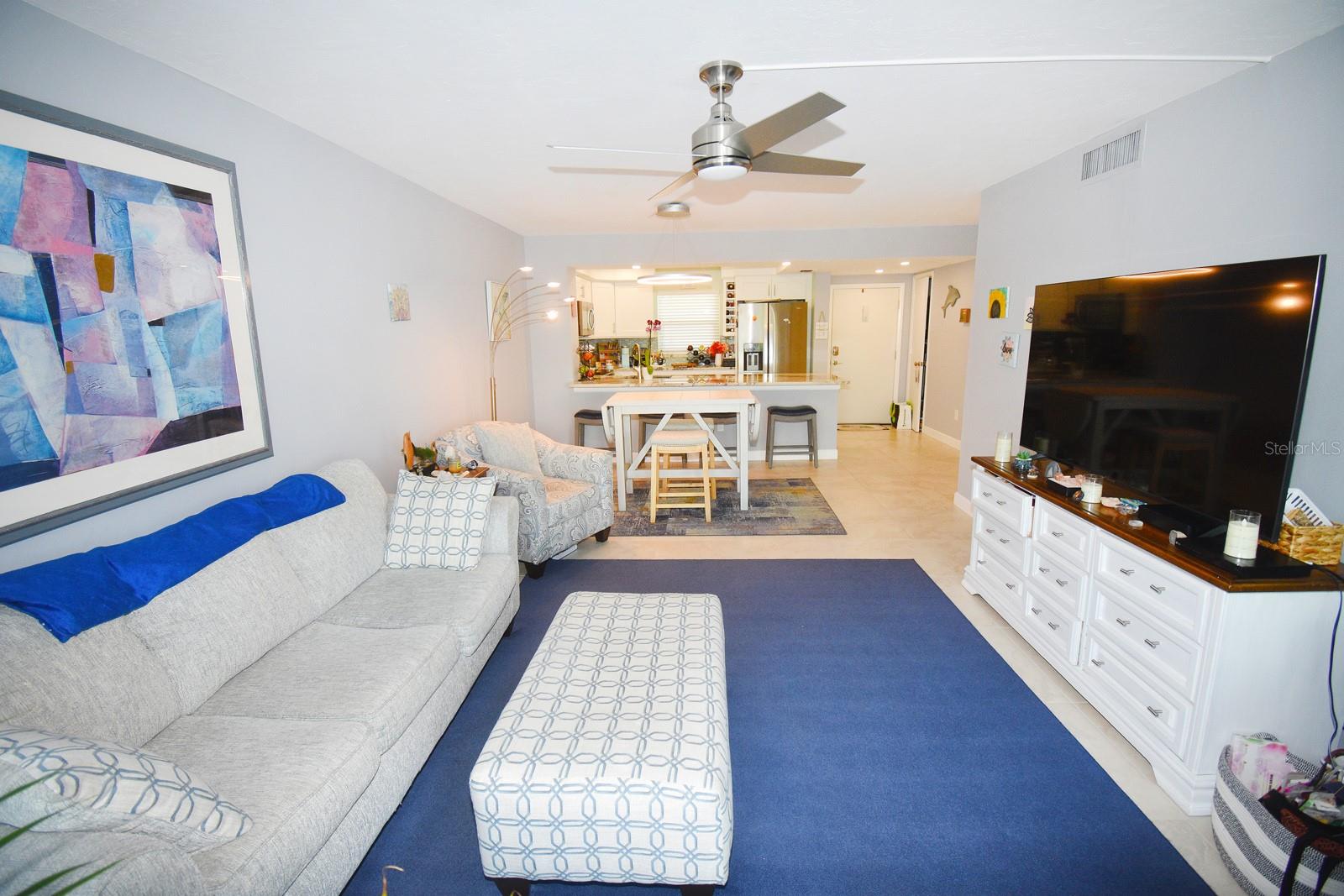 1350 N PORTOFINO DR #302TAR, SARASOTA, FL, 34242