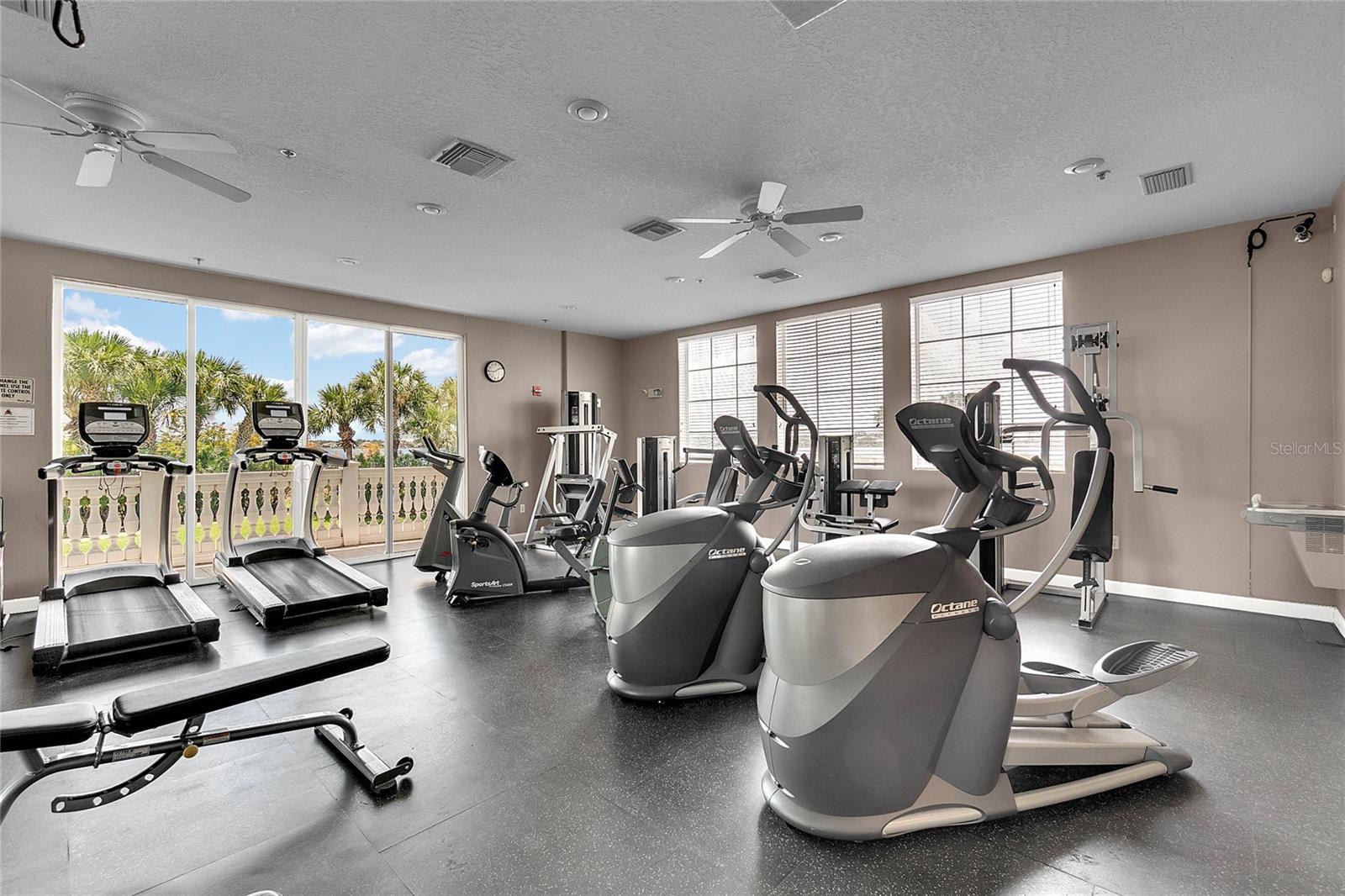 8209 TIVOLI DR, ORLANDO, FL, 32836