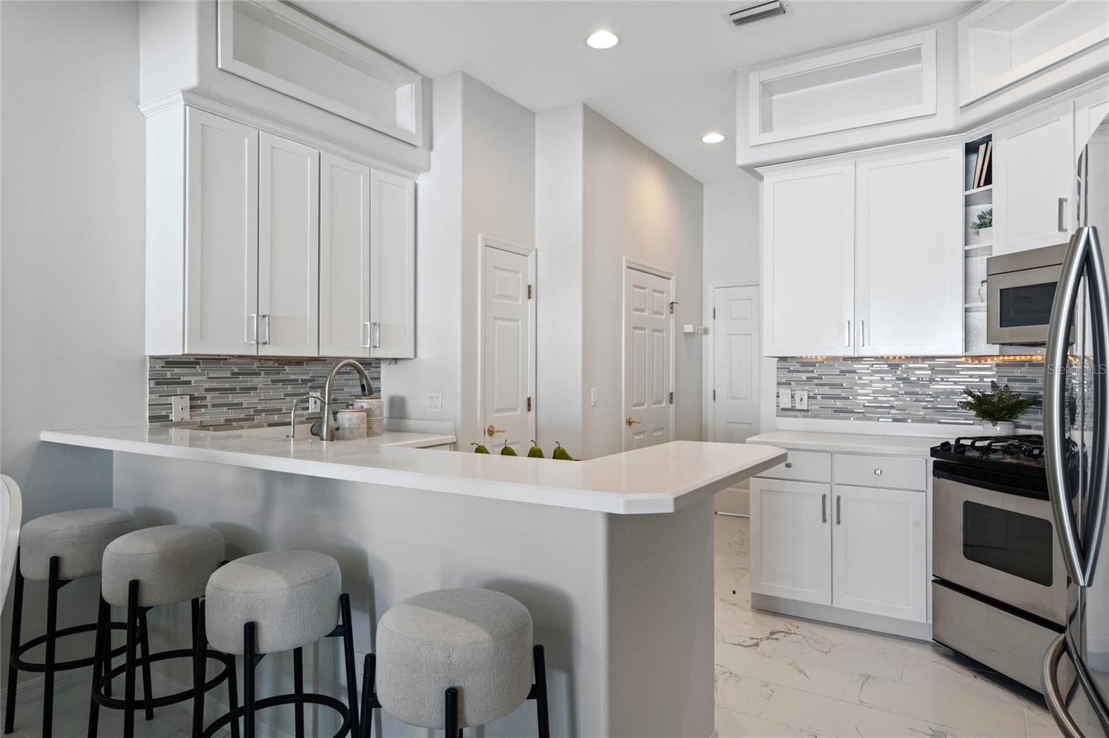 8209 TIVOLI DR, ORLANDO, FL, 32836
