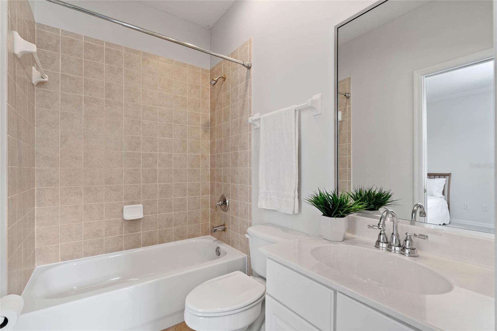 8209 TIVOLI DR, ORLANDO, FL, 32836