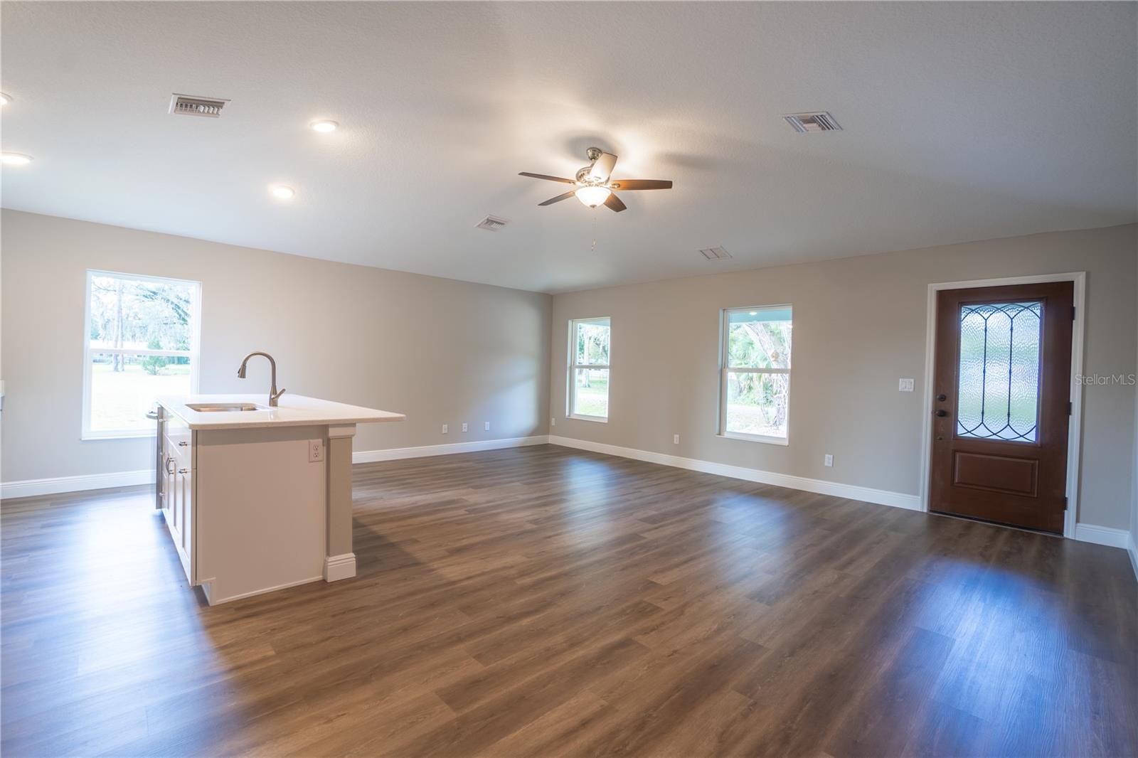 504 4TH AVE, WILDWOOD, FL, 34785