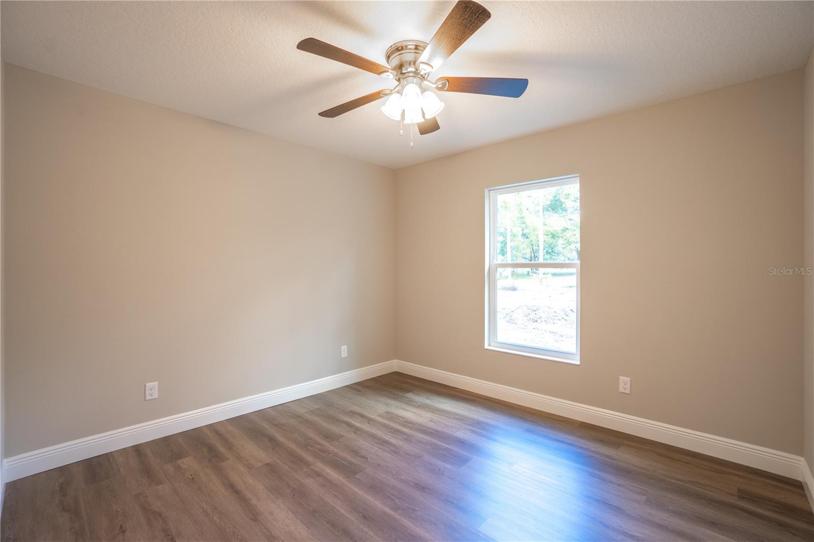 504 4TH AVE, WILDWOOD, FL, 34785