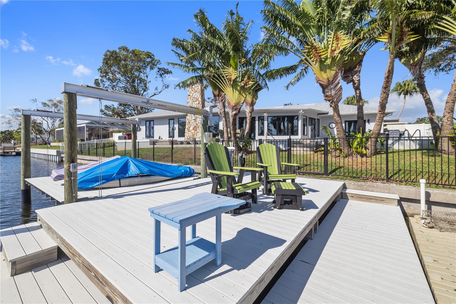 1940 72ND AVE NE, ST PETERSBURG, FL, 33702