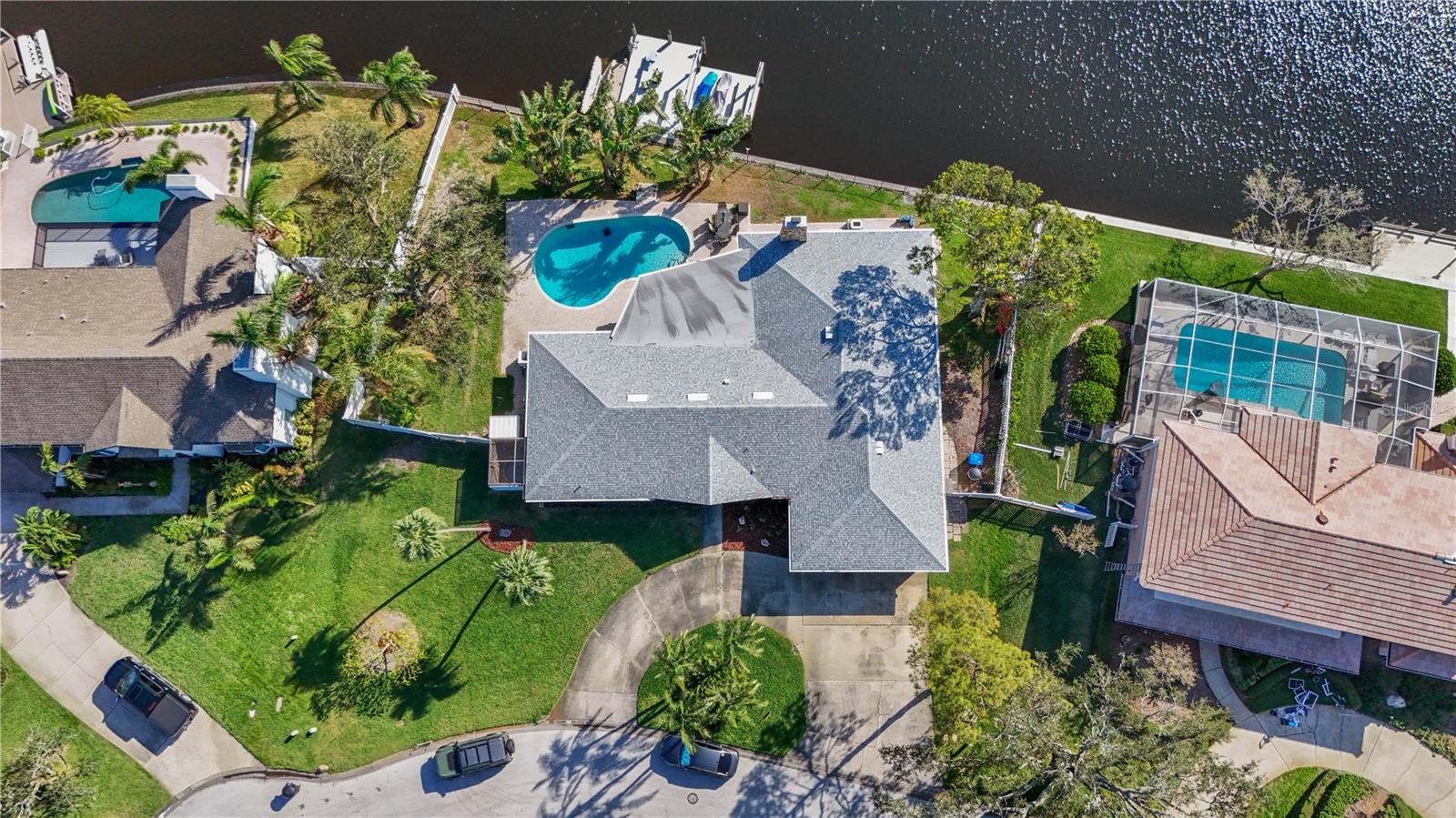 1940 72ND AVE NE, ST PETERSBURG, FL, 33702