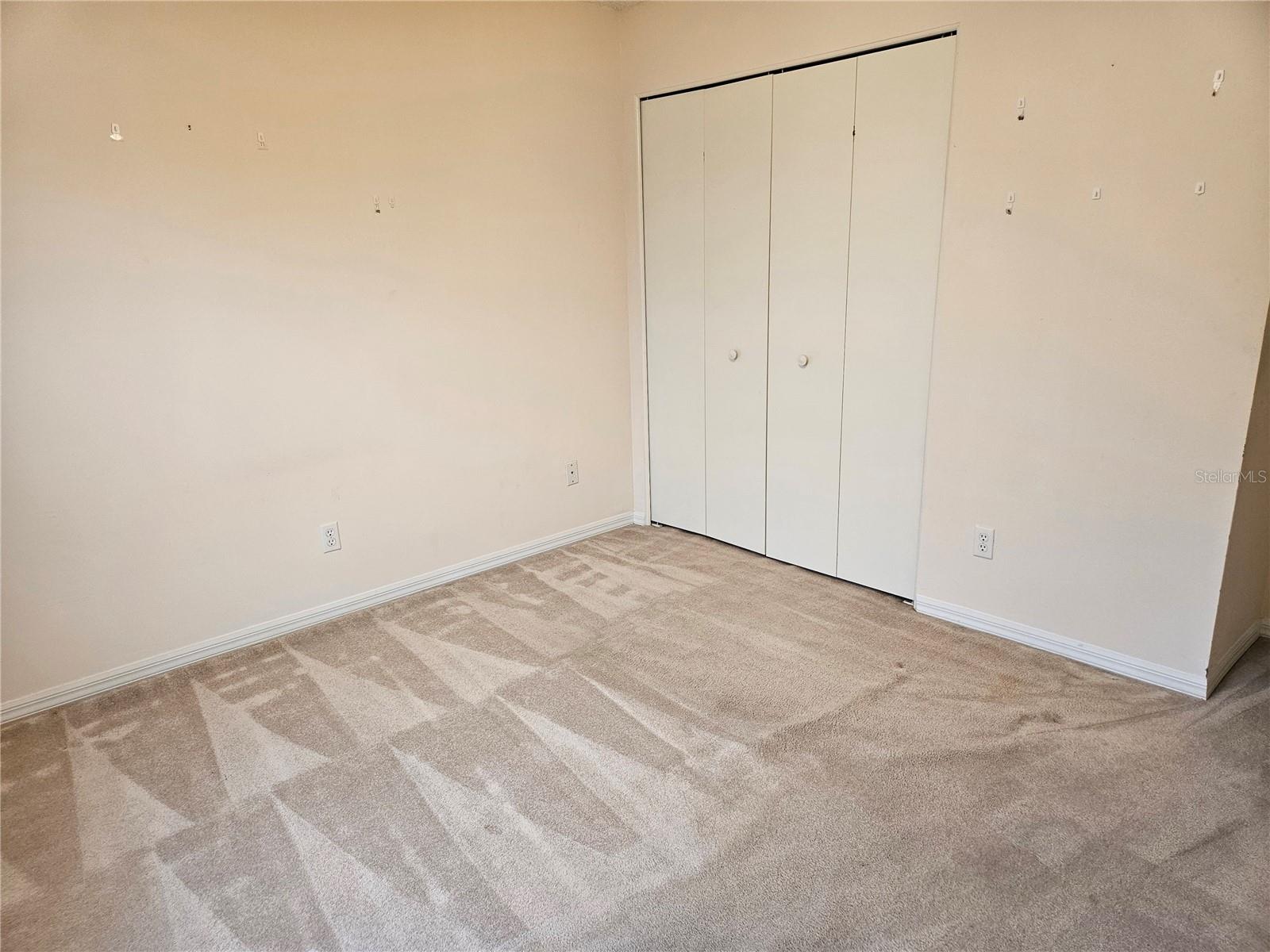 Guest bedroom closet