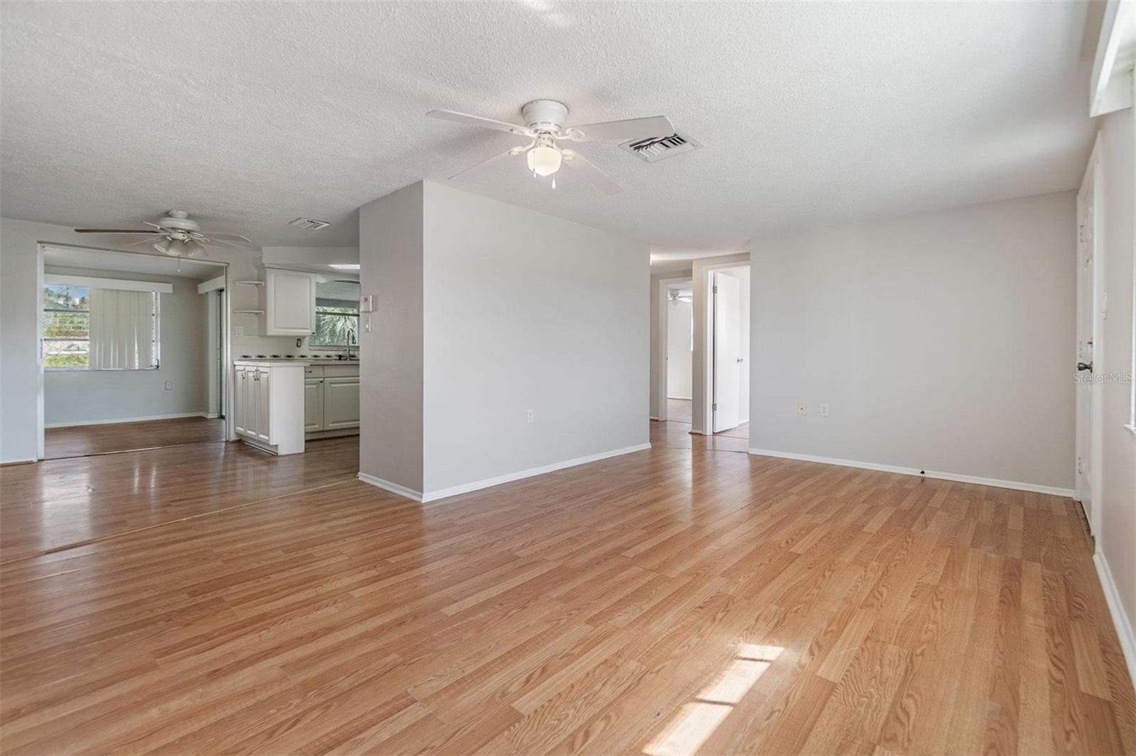 7631 FOX HOLLOW DR, PORT RICHEY, FL, 34668