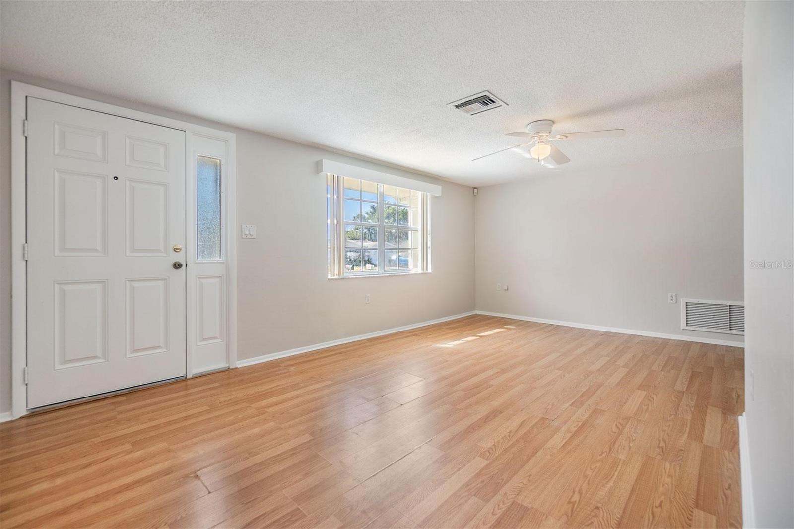 7631 FOX HOLLOW DR, PORT RICHEY, FL, 34668