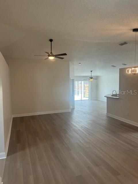 4611 HORSESHOE PICK LN, VALRICO, FL, 33594
