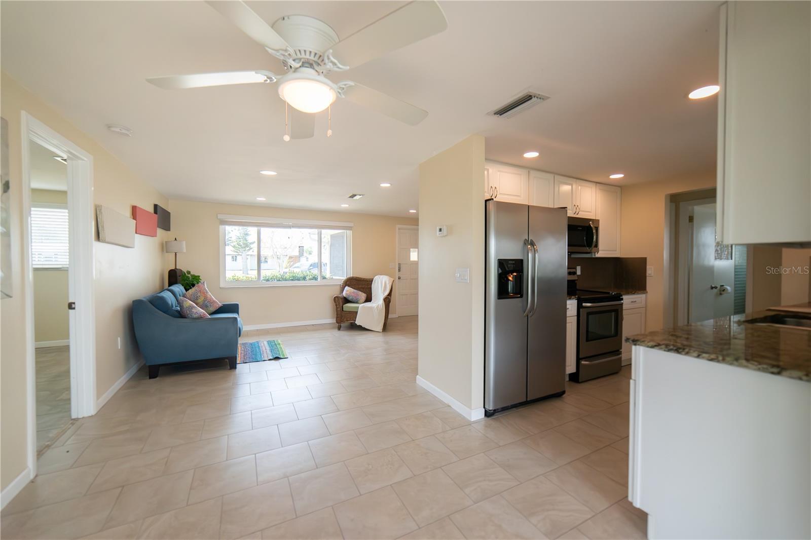 42 CAROLL CIR, ENGLEWOOD, FL, 34223