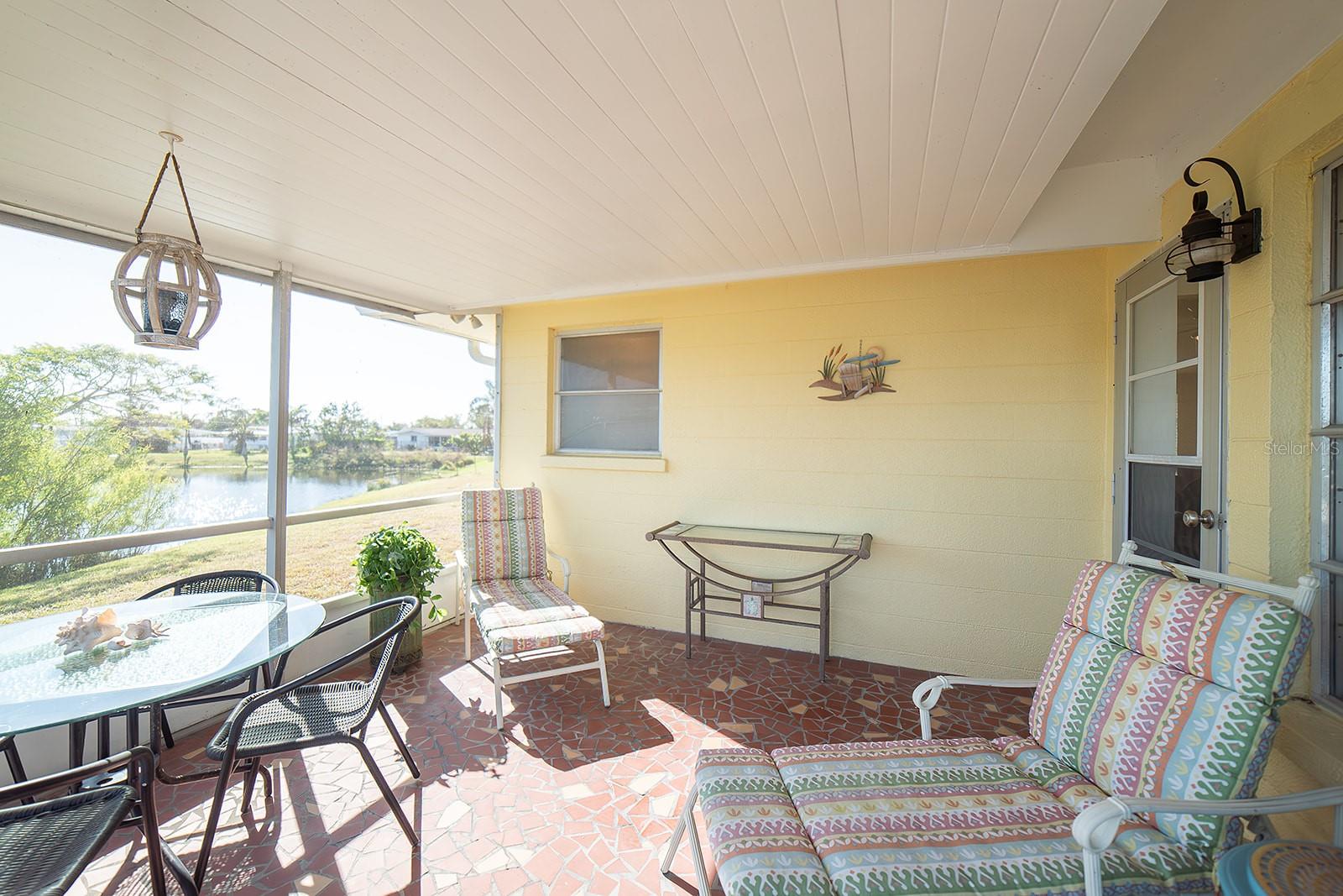 42 CAROLL CIR, ENGLEWOOD, FL, 34223