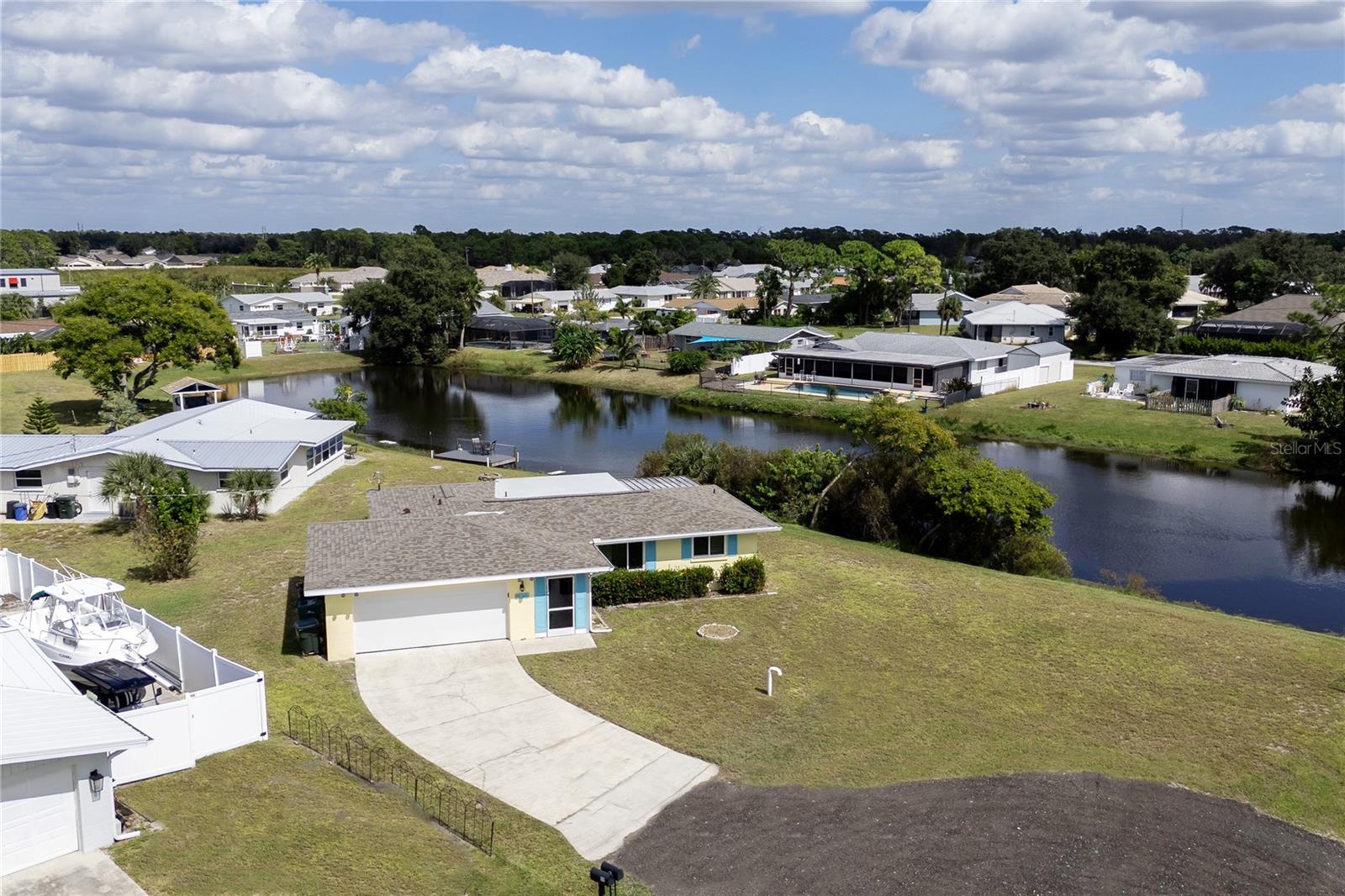 42 CAROLL CIR, ENGLEWOOD, FL, 34223