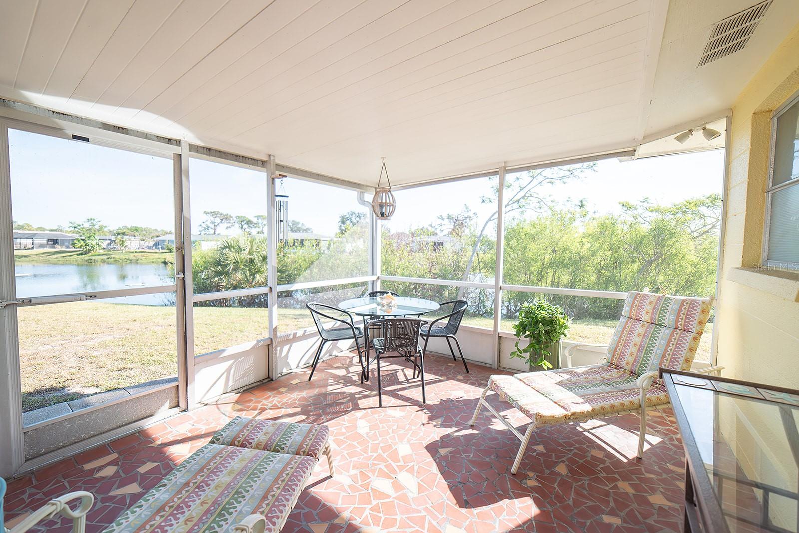 42 CAROLL CIR, ENGLEWOOD, FL, 34223