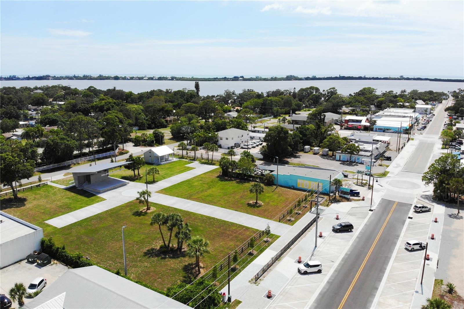 42 CAROLL CIR, ENGLEWOOD, FL, 34223