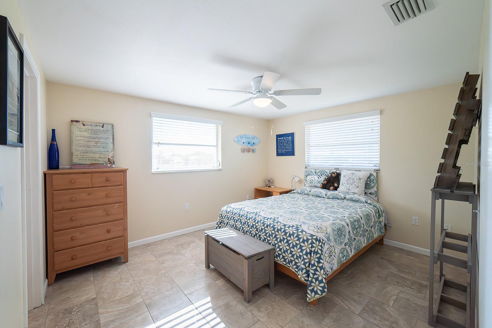 42 CAROLL CIR, ENGLEWOOD, FL, 34223