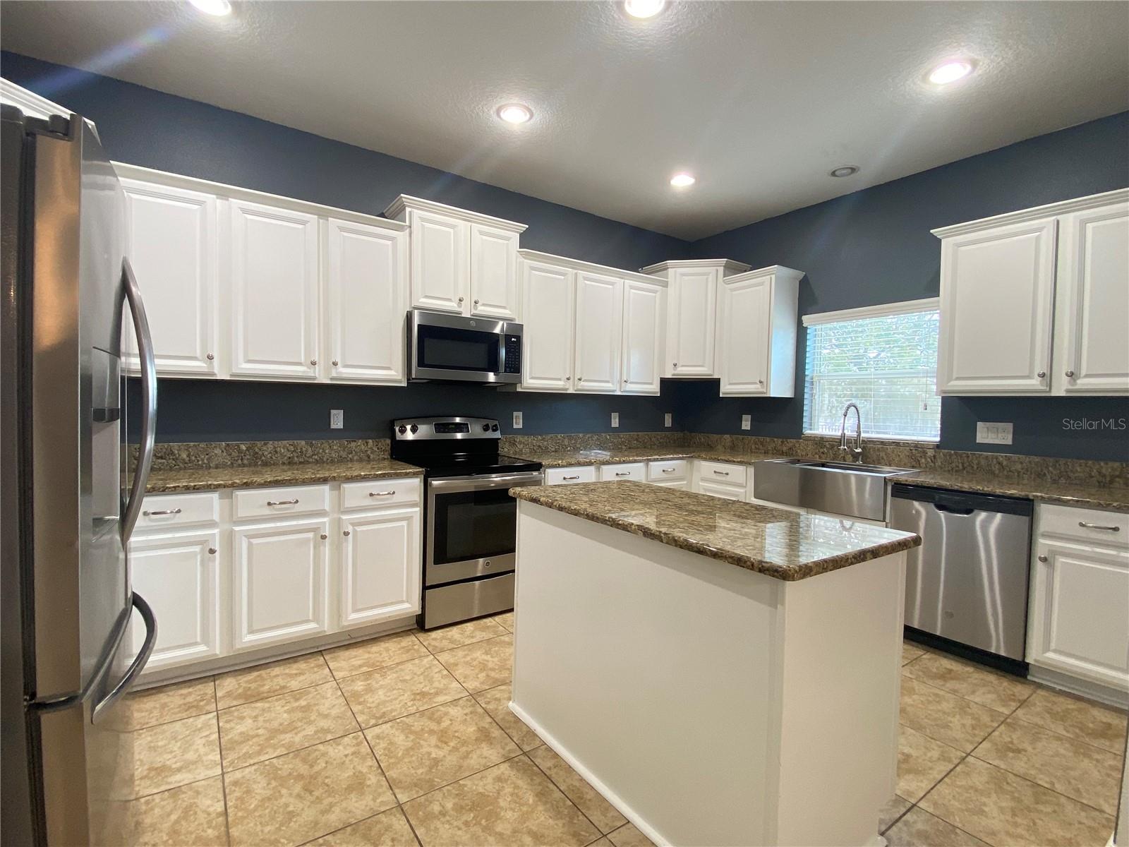 1913 THETFORD CIR, ORLANDO, FL, 32824