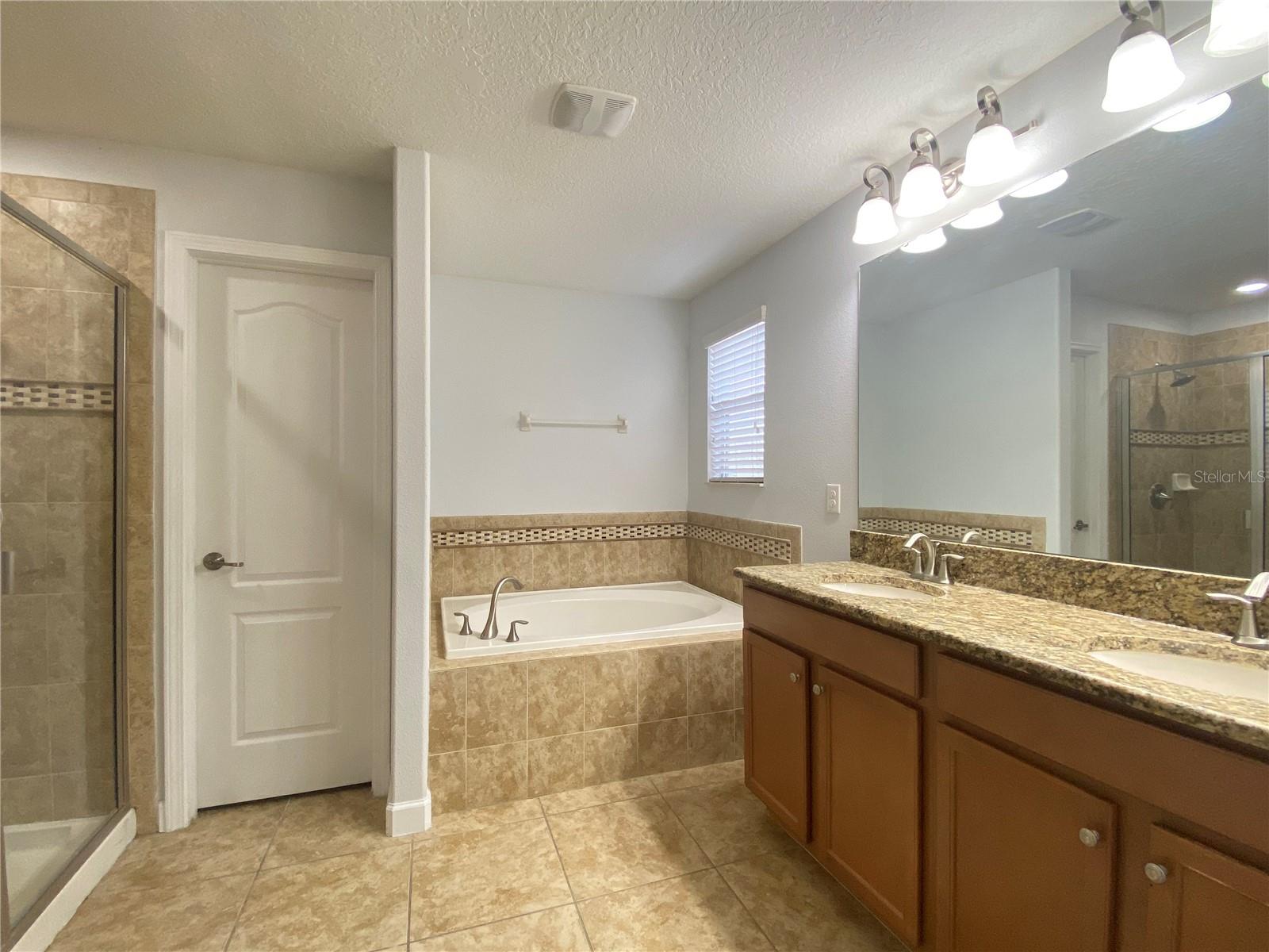 1913 THETFORD CIR, ORLANDO, FL, 32824