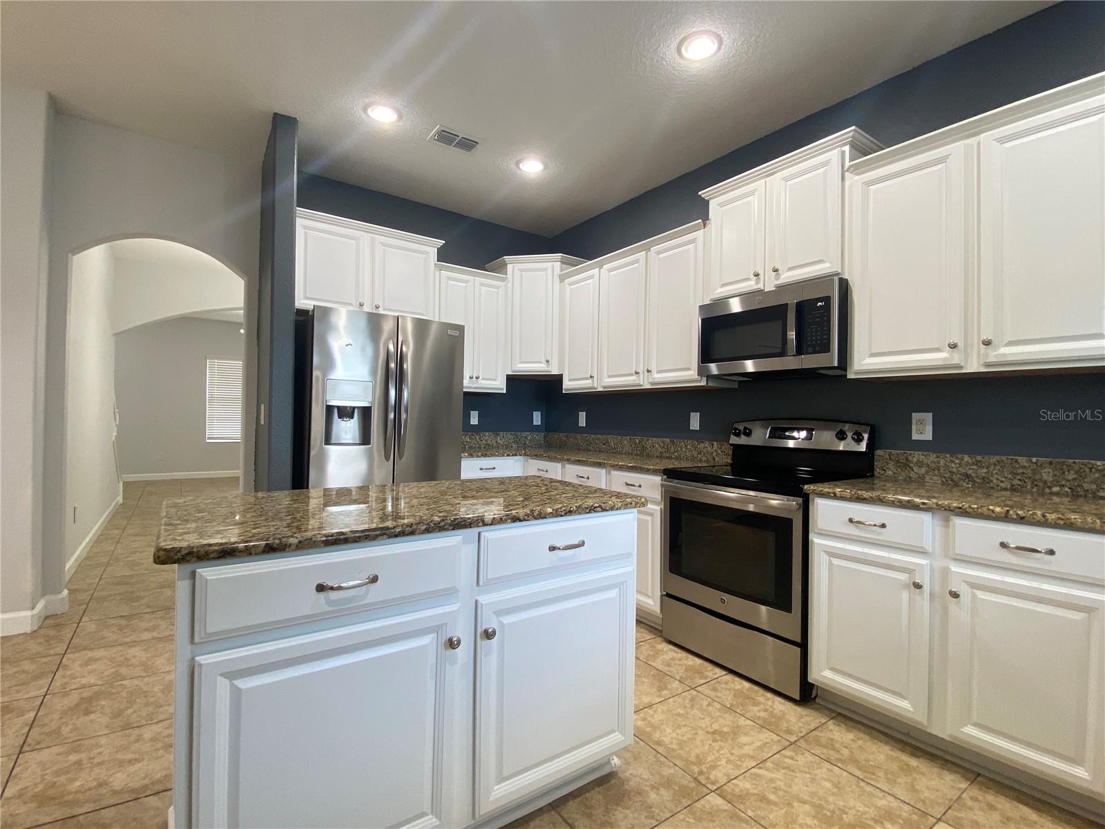 1913 THETFORD CIR, ORLANDO, FL, 32824