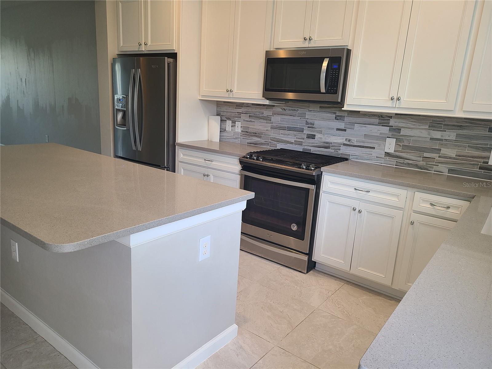 3335 CHESTERTOWN LOOP, LAKEWOOD RANCH, FL, 34211