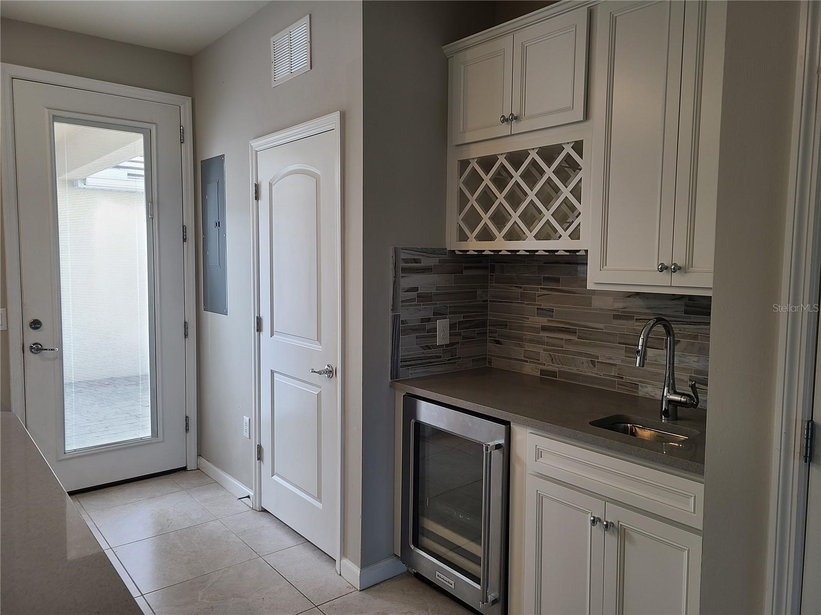 3335 CHESTERTOWN LOOP, LAKEWOOD RANCH, FL, 34211