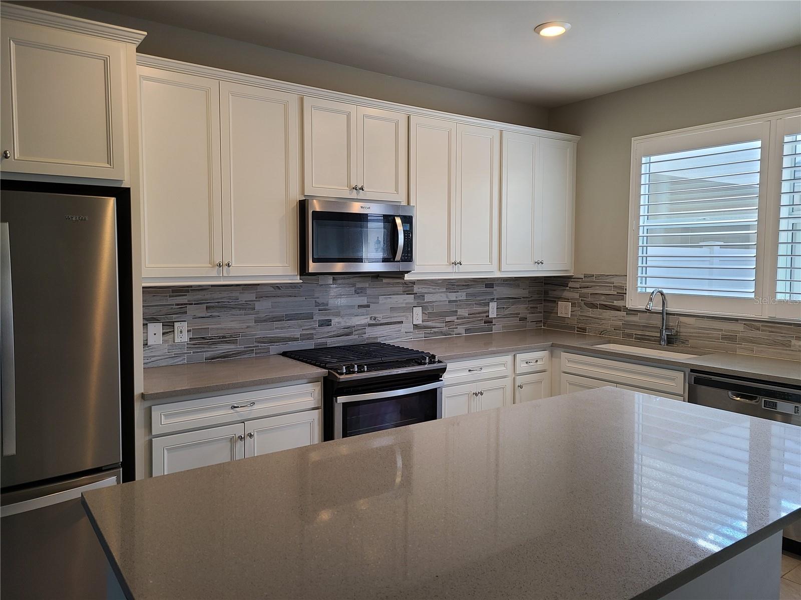 3335 CHESTERTOWN LOOP, LAKEWOOD RANCH, FL, 34211