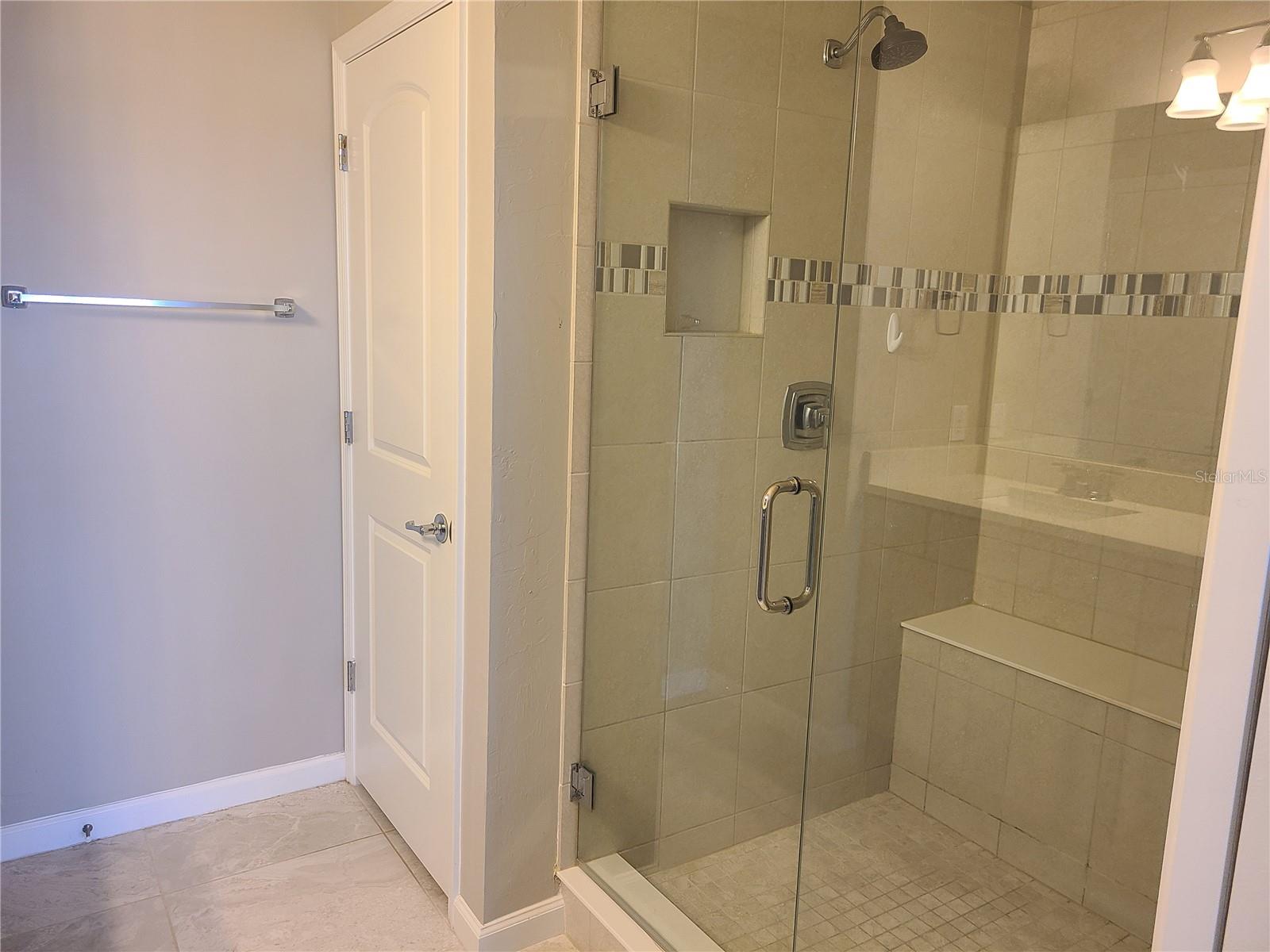 3335 CHESTERTOWN LOOP, LAKEWOOD RANCH, FL, 34211