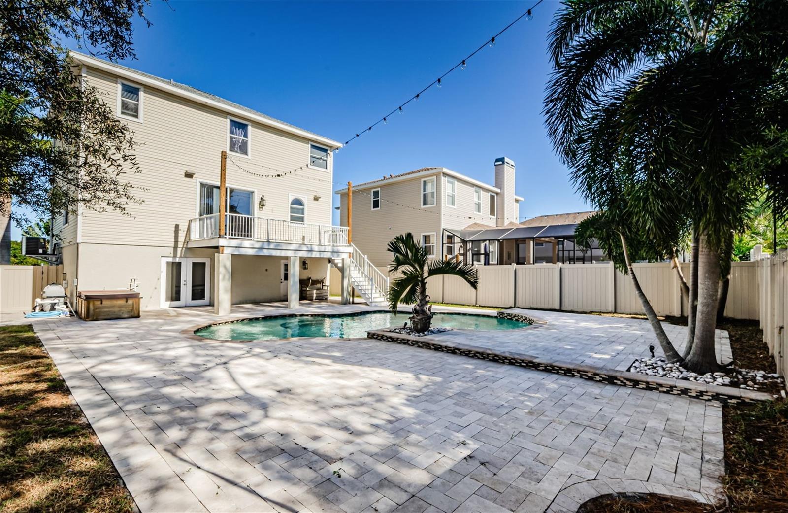 496 PALM AVE, PALM HARBOR, FL, 34683