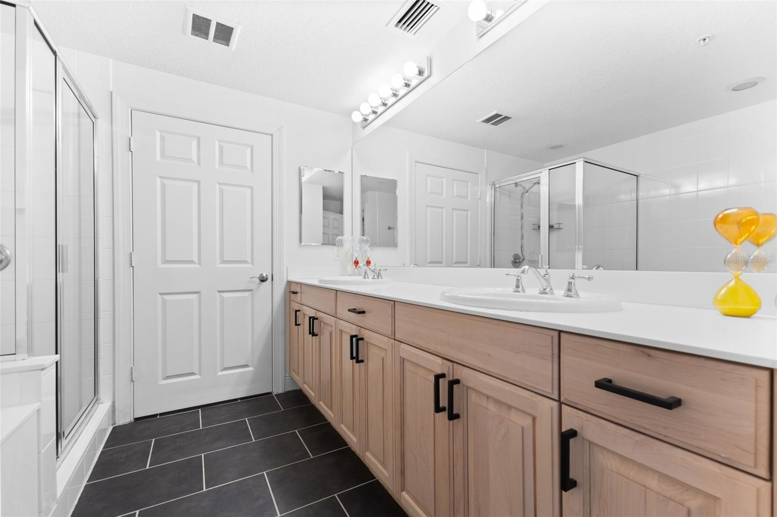 800 N TAMIAMI TRL #321, SARASOTA, FL, 34236