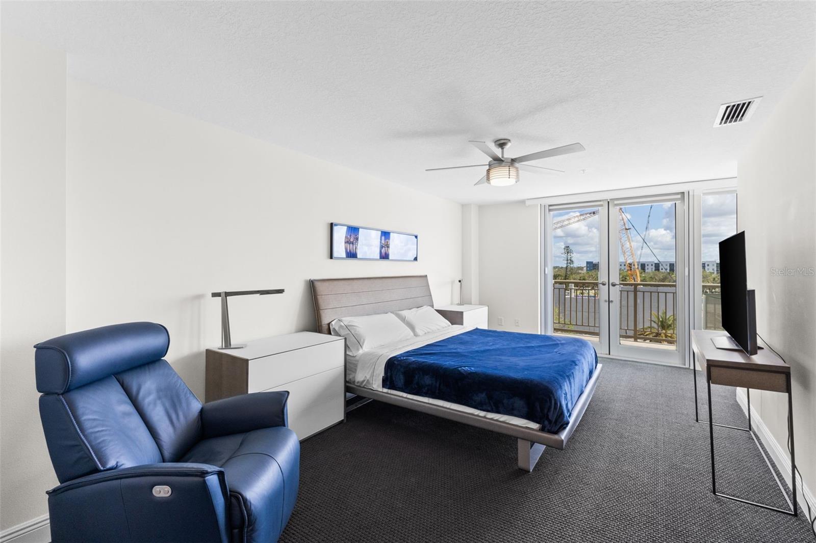 800 N TAMIAMI TRL #321, SARASOTA, FL, 34236