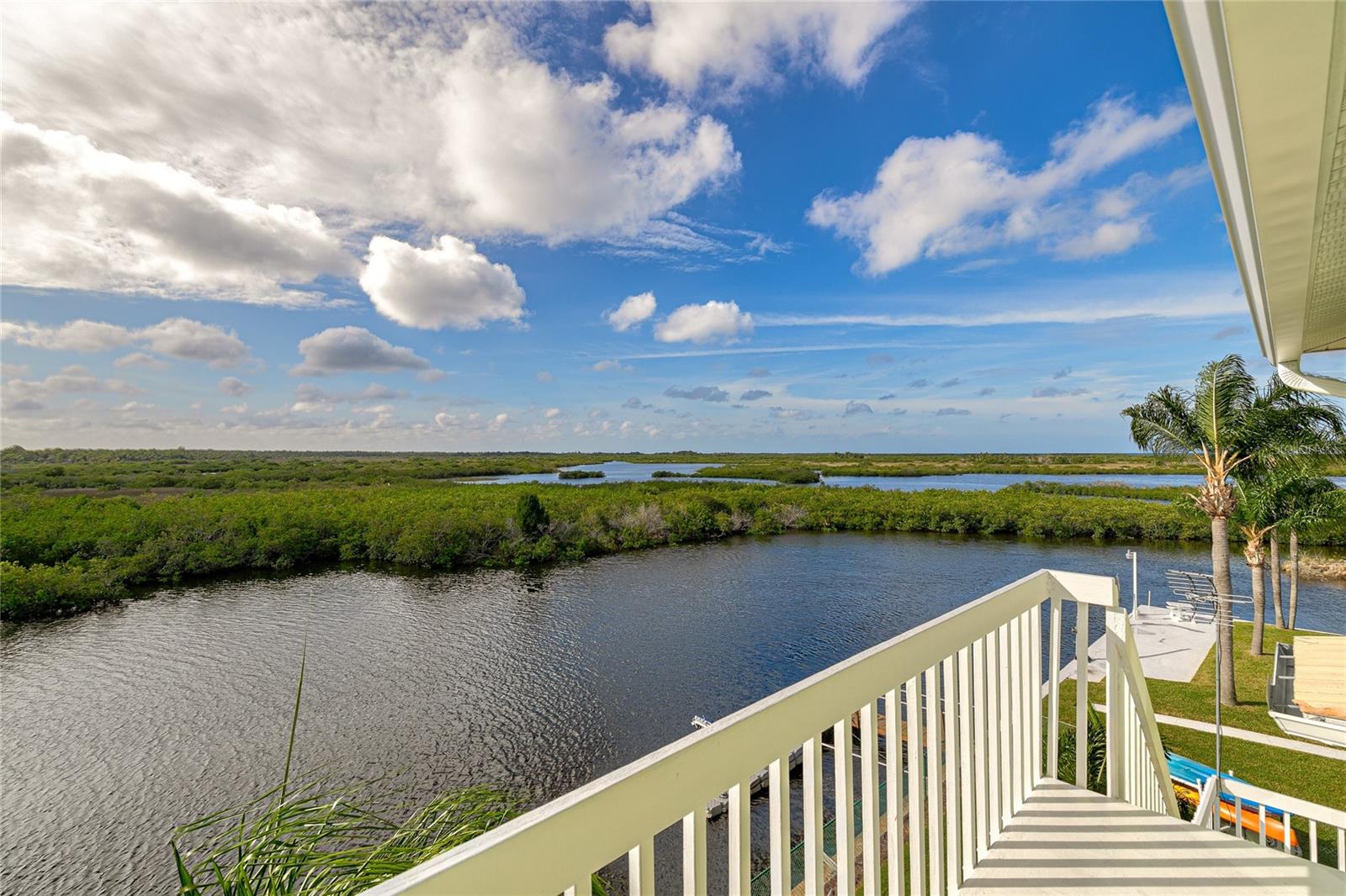 12514 5TH ISLE, HUDSON, FL, 34667