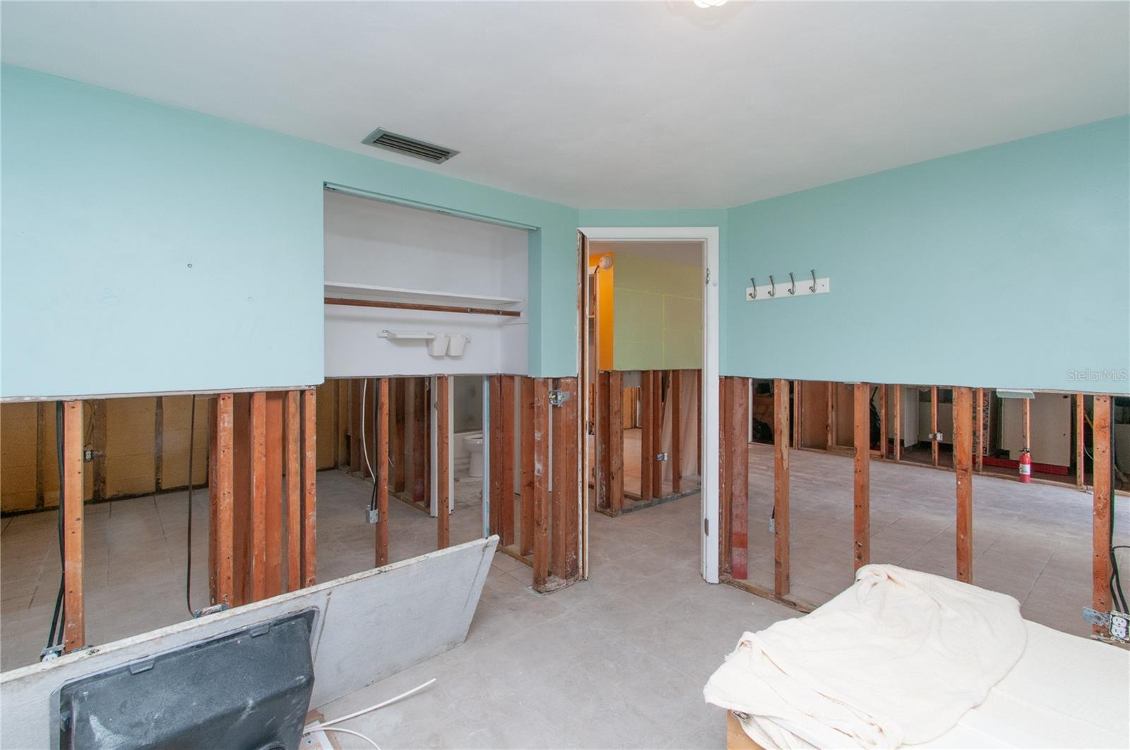 12514 5TH ISLE, HUDSON, FL, 34667