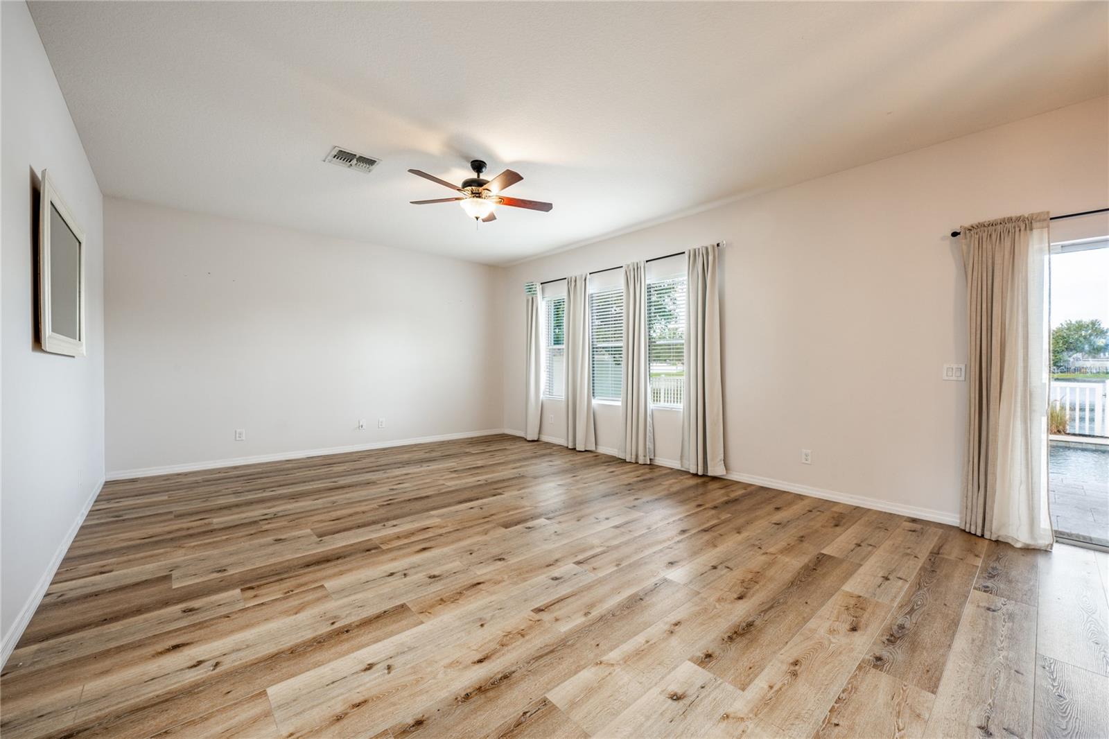 1601 BLUE GRASS BLVD, DELAND, FL, 32724